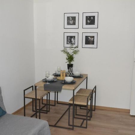 N17 Apartament Apartman Krakkó Kültér fotó