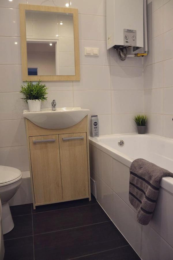 N17 Apartament Apartman Krakkó Kültér fotó